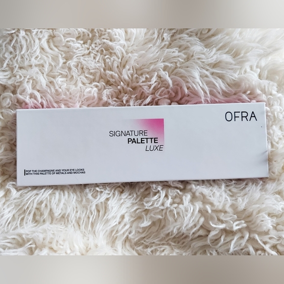 Ofra Champaign Luxe Pallet - Picture 2 of 2